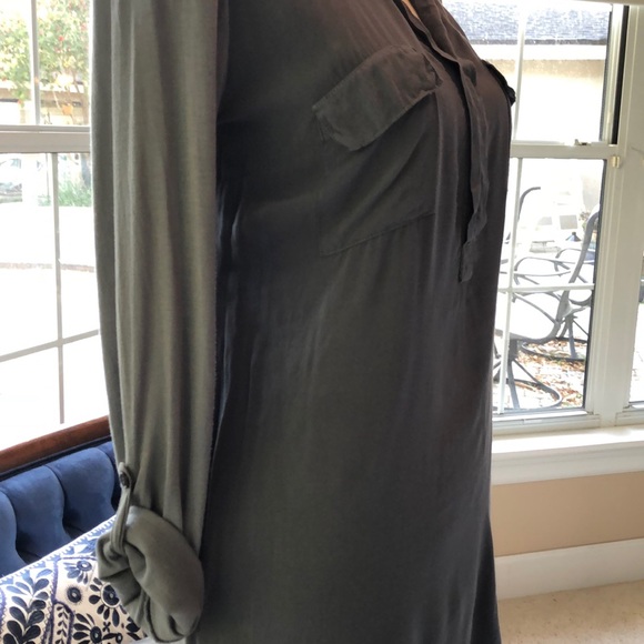 Splendid grey button up blouse - Picture 3 of 4